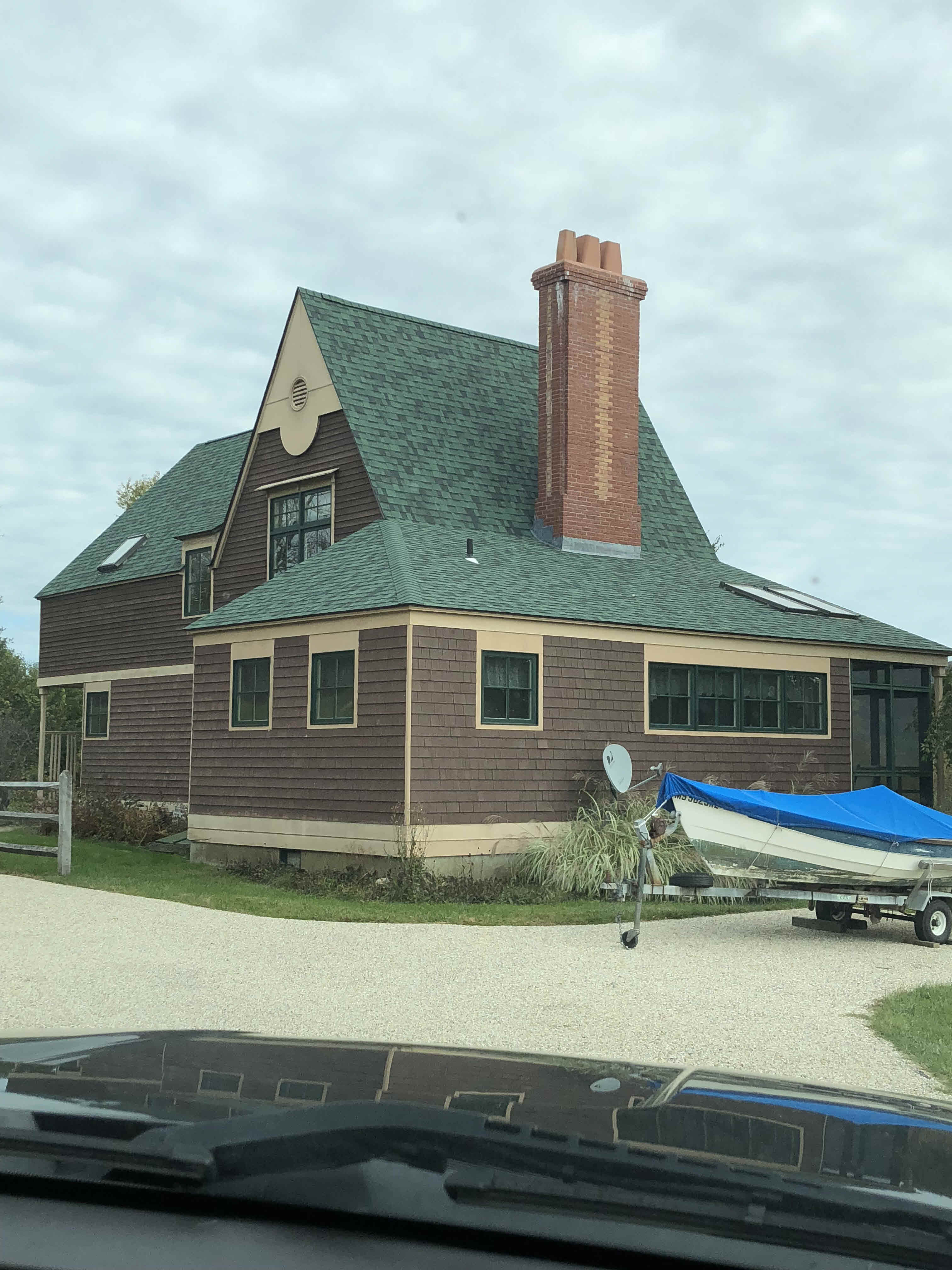 Building photograph for 435 TWIN LAKES ROAD